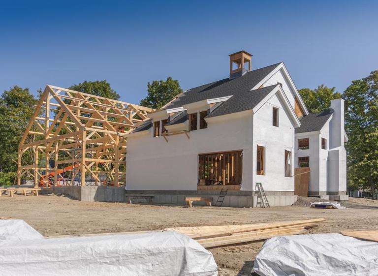 Comment réussir une extension de maison à Sèvremoine ?